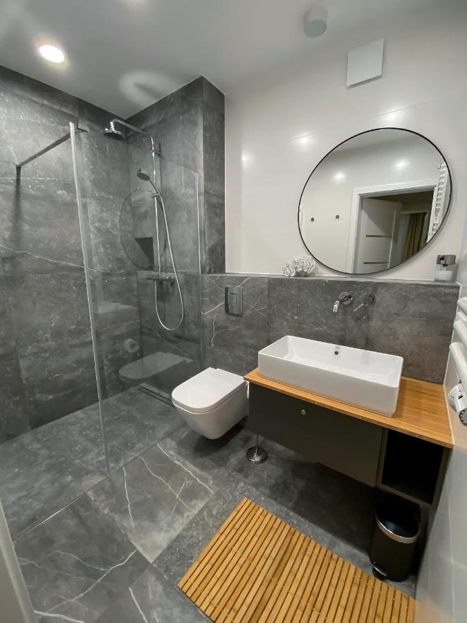 Urokliwy Apartament Haven Nad Morzem+Free Parking Apartment Kolobrzeg Luaran gambar