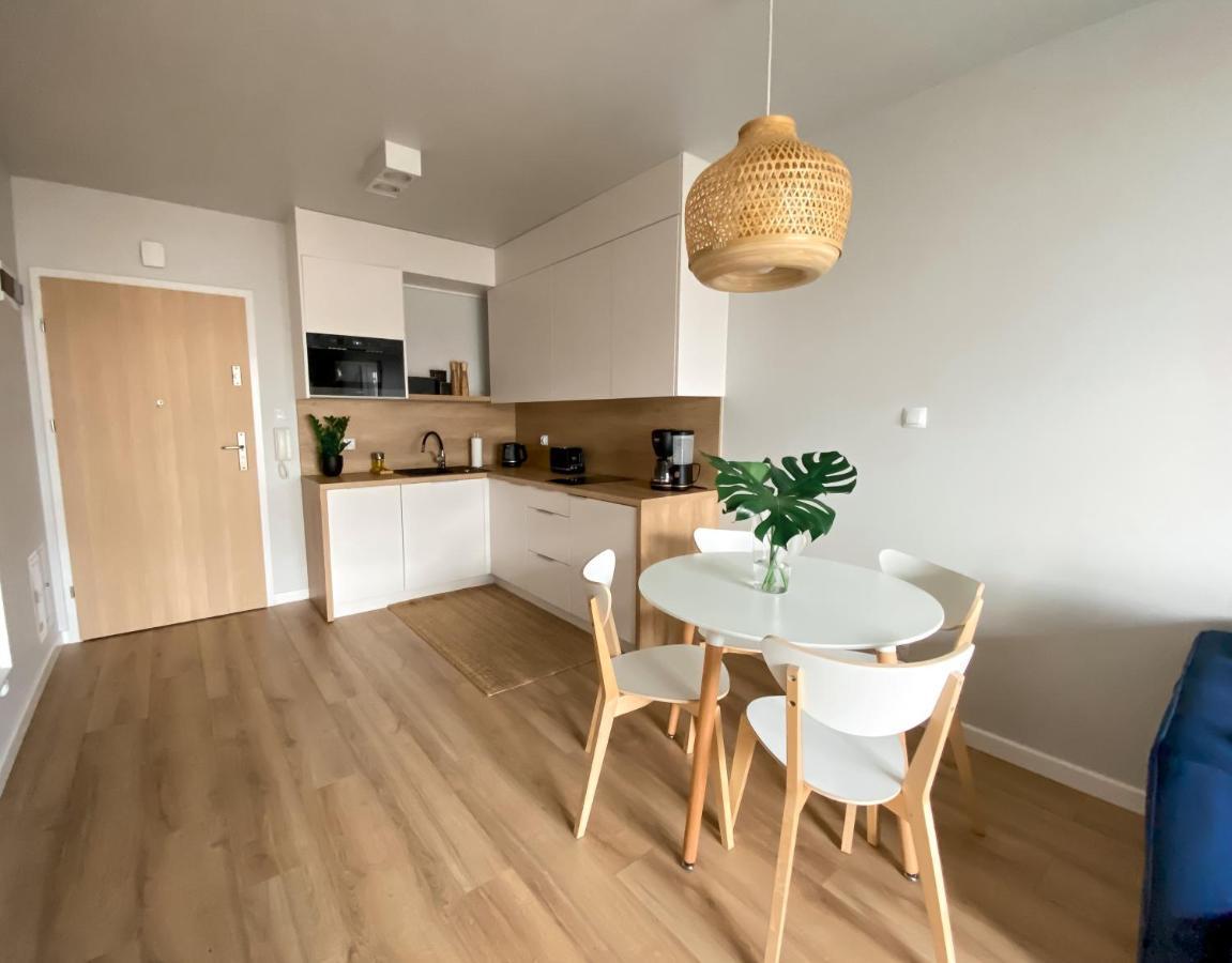Urokliwy Apartament Haven Nad Morzem+Free Parking Apartment Kolobrzeg Luaran gambar